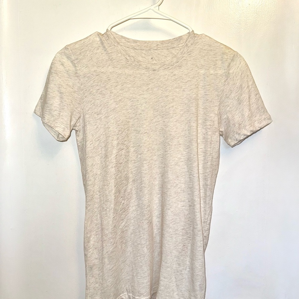 SOLD — Everlane Cream Organic Cotton Tee
